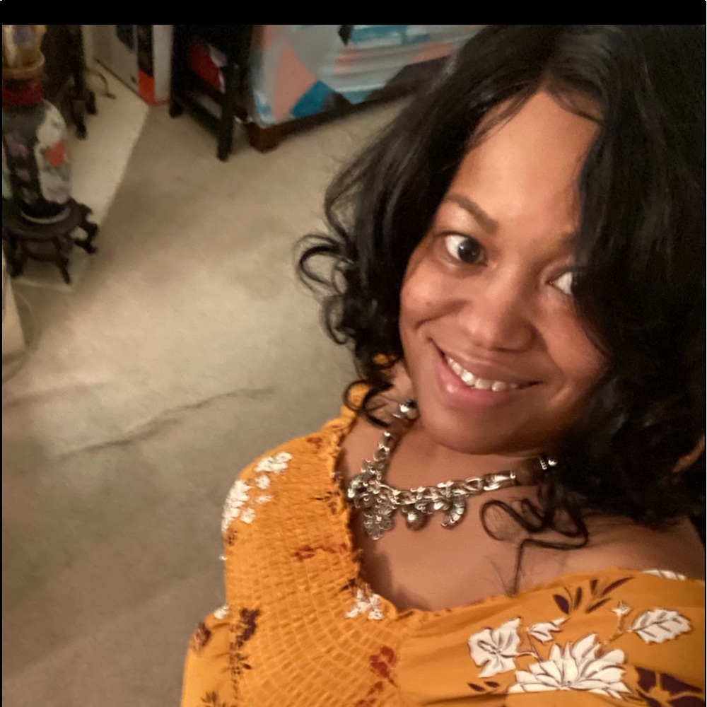 Meet your Posher, Tunisia